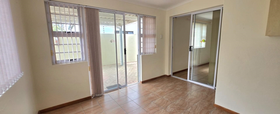 3 Bedroom Property for Sale in Franskraal Western Cape